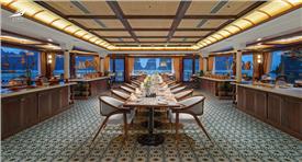 Du thuyền Lyra Grandeur